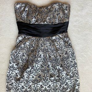 Speechless Champagne Strapless Neckline Cocktail Dress Size 7 Junior